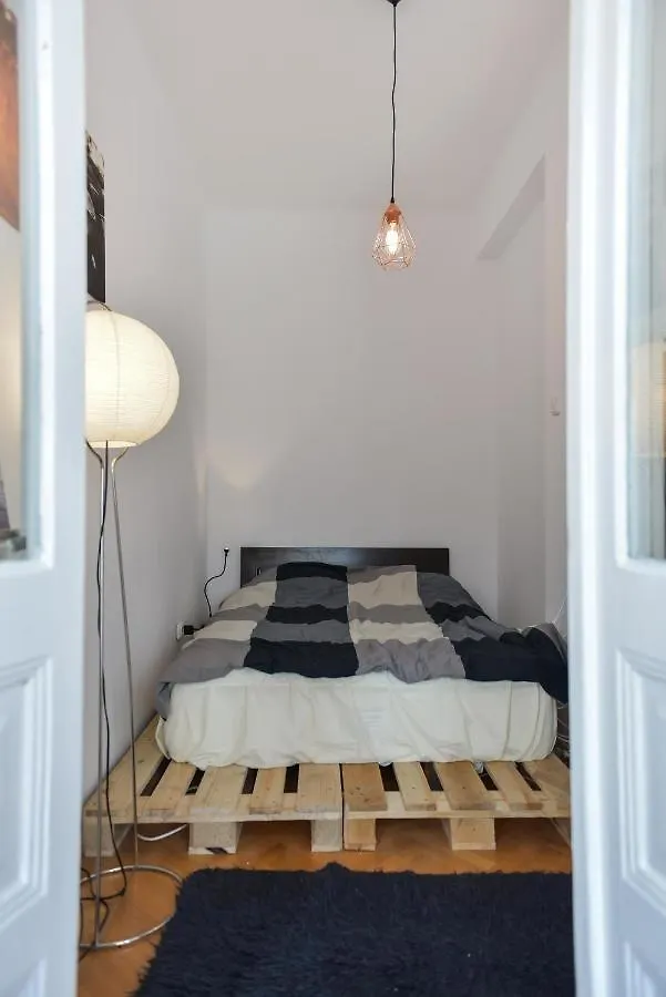 Urban Studio City Center Apartment Bucharest Romania