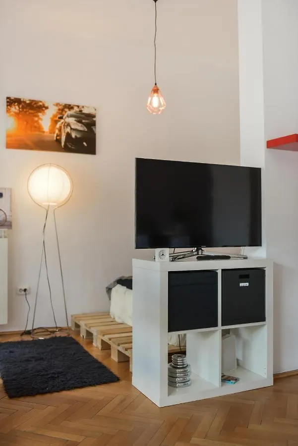 Urban Studio City Center Apartment Bucharest
